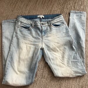 Cello Women's Light Wash Skinny Jeans